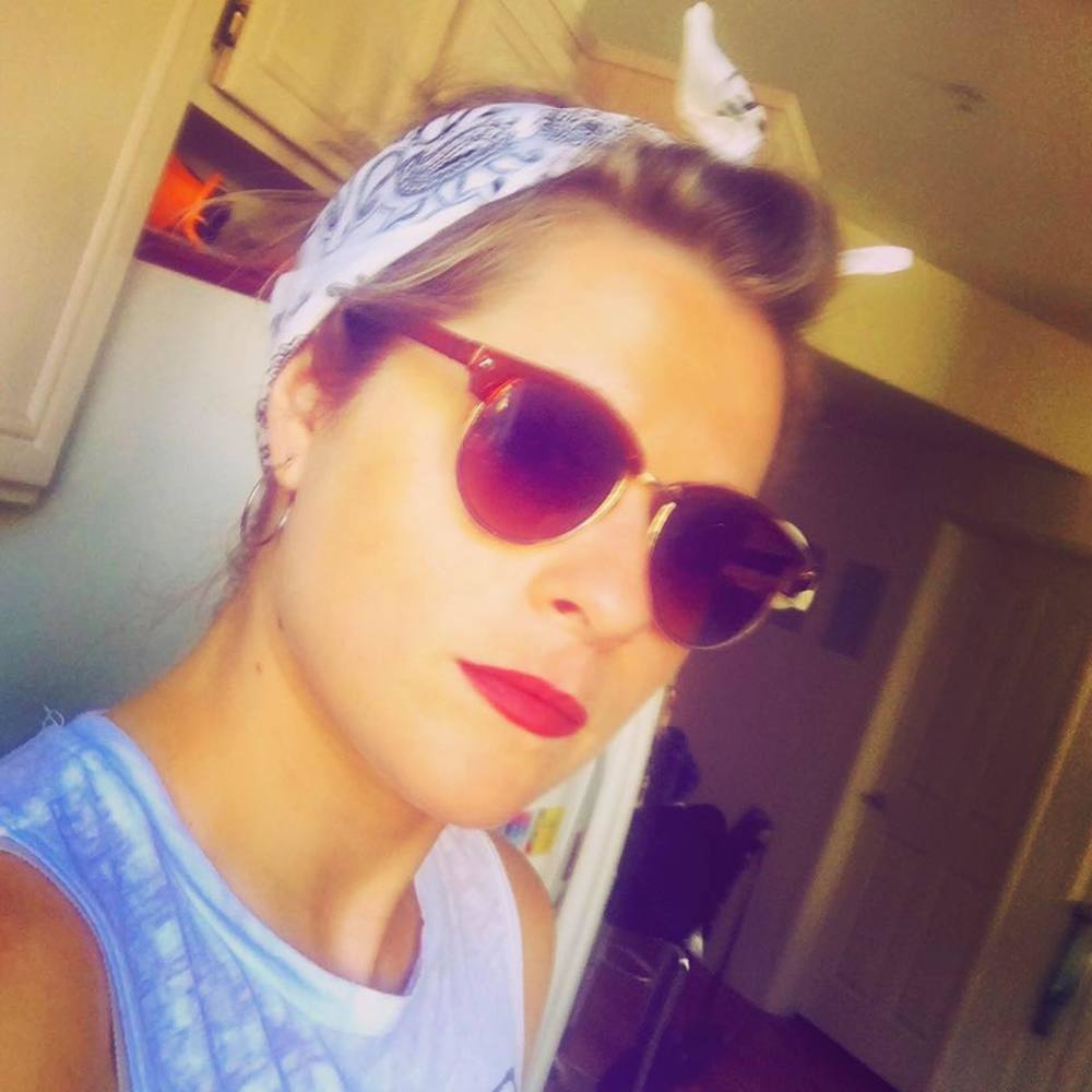 Meet your Posher, Shemelle